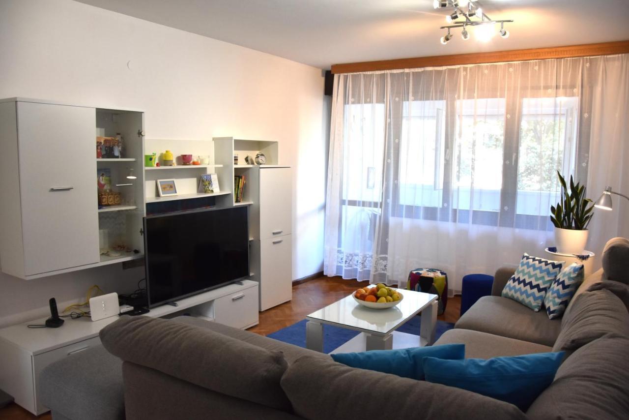 Bulimbasic Apartment