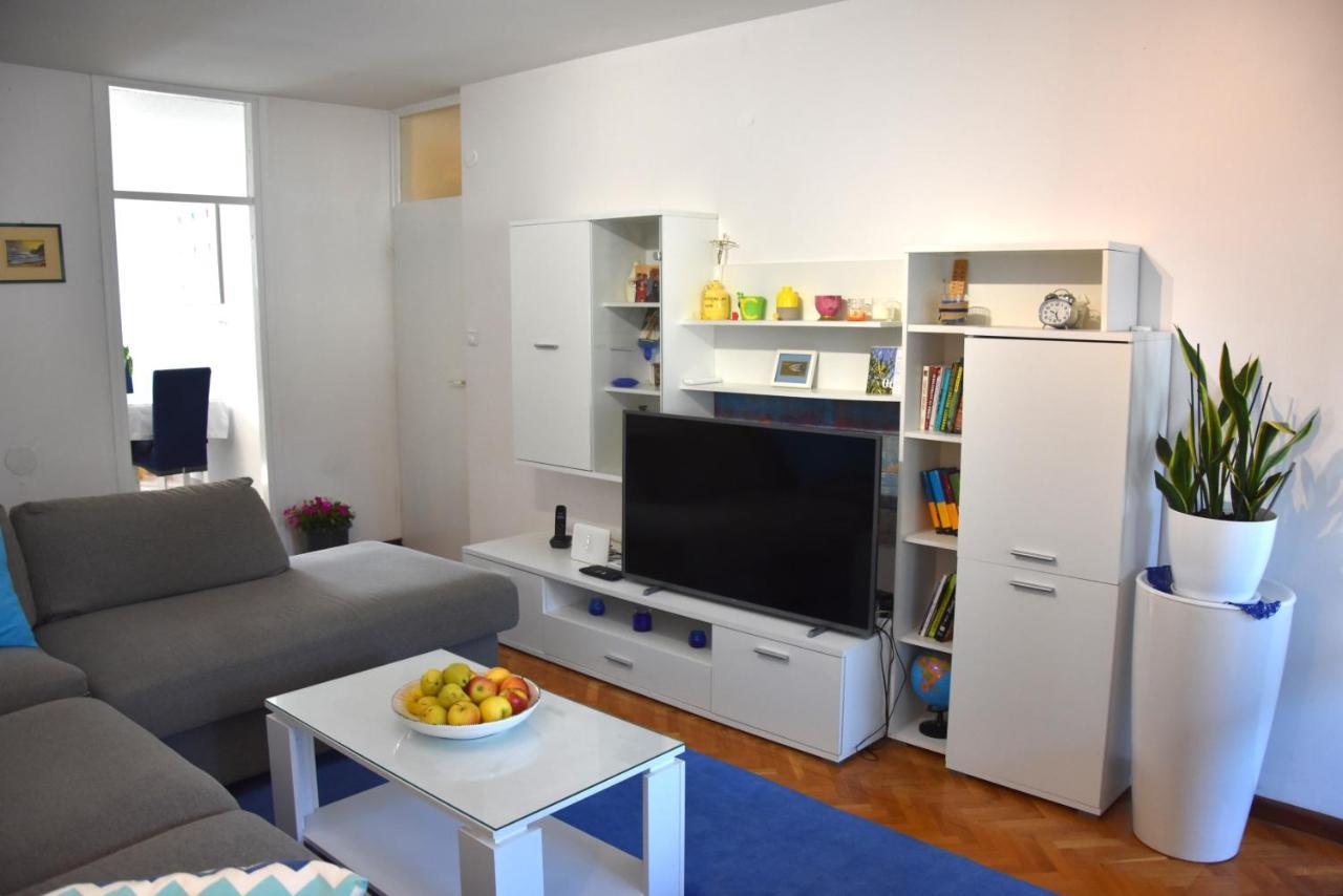 Apartment Bulimbasic