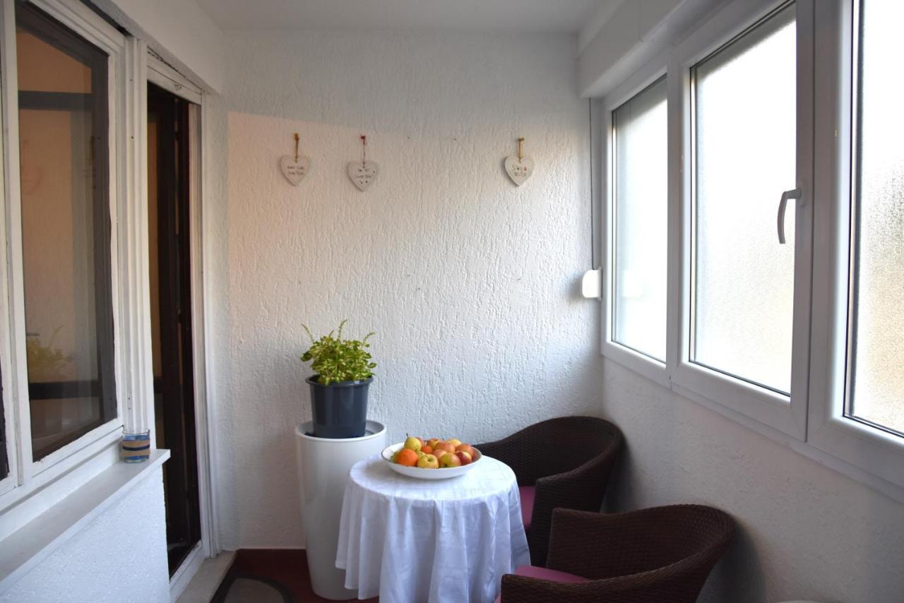 Bulimbasic Apartment *